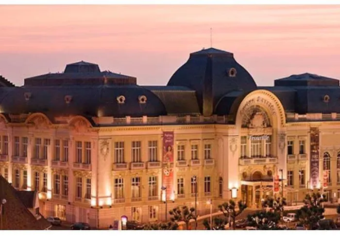 빌라 La Petite Normandy Vue *