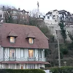 La Petite Normandy Vue