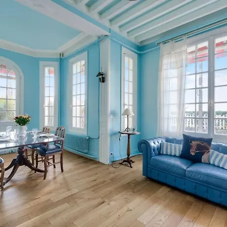 La Petite Normandy Vue Trouville-sur-Mer