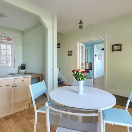 La Petite Normandy Vue * Trouville-sur-Mer