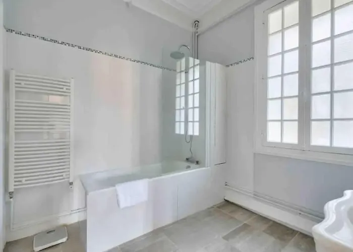 La Petite Normandy Vue